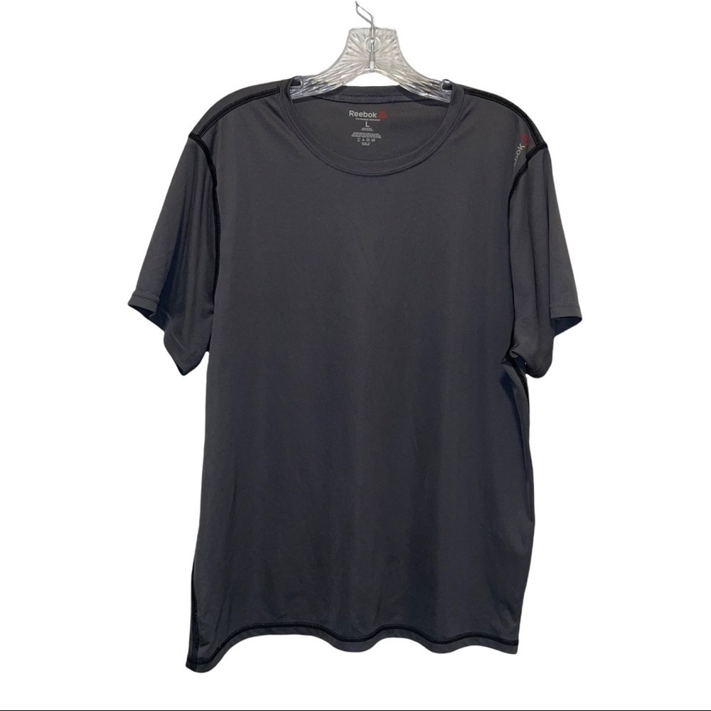 Reebok Man Top Sizes L